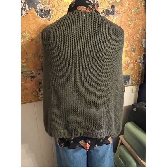 Nina Kendosa Paris Chunky Knit Green Knit Slouchy Sweater OS - Picture 8 of 9